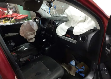 2016 Jeep Compass Sport из США, поврежденный, VIN 1C4NJDBB7GD556897